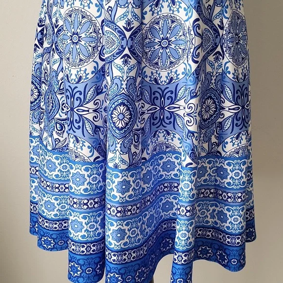 Julian Taylor Blue & White A-Line Midi Dress Size 12 - Picture 3 of 12